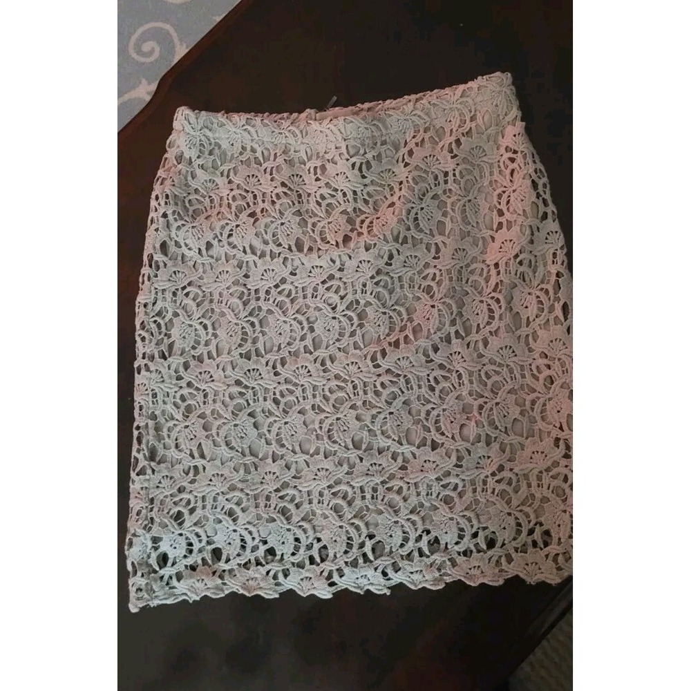 GUC Worn Once WILLI SMITH SIZE SMALL 100% Cotton SKIRT Crochet Overlay Lining